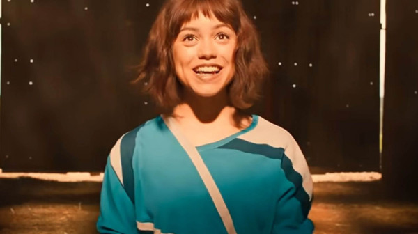 Džena Ortega u futurističkoj drami: Robot koji uči šta znači voleti u filmu "Klara and the Sun" VIDEO