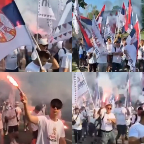 Novosađani krenuli pešice put prestonice s Petrovaradina; "Srpski narode, predsedniče, vidimo se u Beogradu"