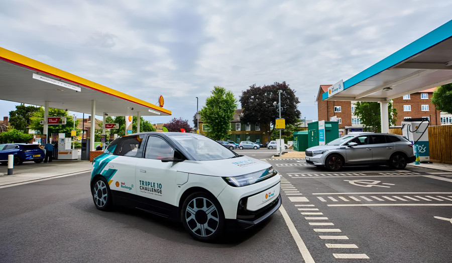 Napuštaju brod koji tone? Naftni gigant predstavio električni automobil budućnosti FOTO