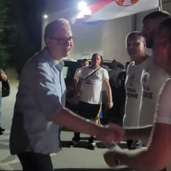 Novinar BIRN-a Vučića uporedio sa Čaušeskuom; Mediji: Da li mu priželjkuje smrt? FOTO