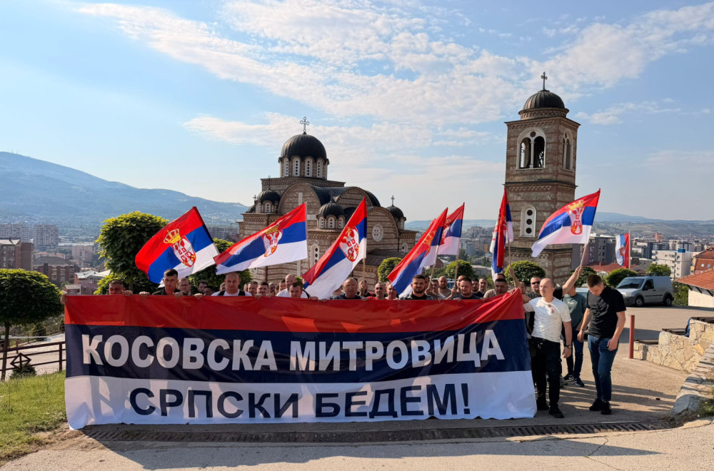 Petković: "Više od 350 Srba sa KiM došlo do Oplanića da podrže Vučića"