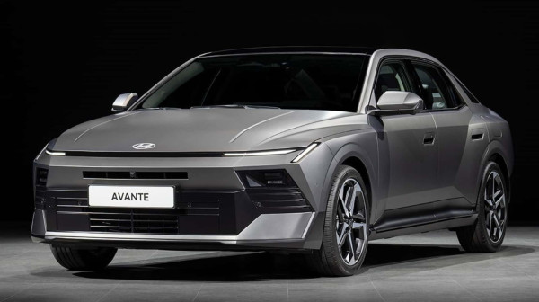 Hyundai pokazao potpuno novu Elantru: Izgleda kao auto iz više klase FOTO