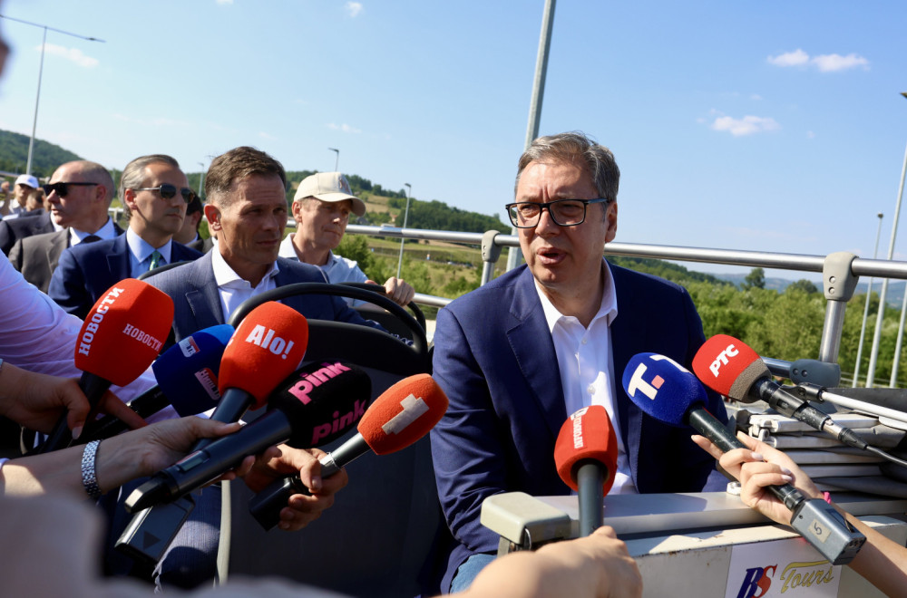 Vučić: "Oni koji misle da su ukradene pare od auto-puta, kreću se u granicama sopstvene pokvarenosti"