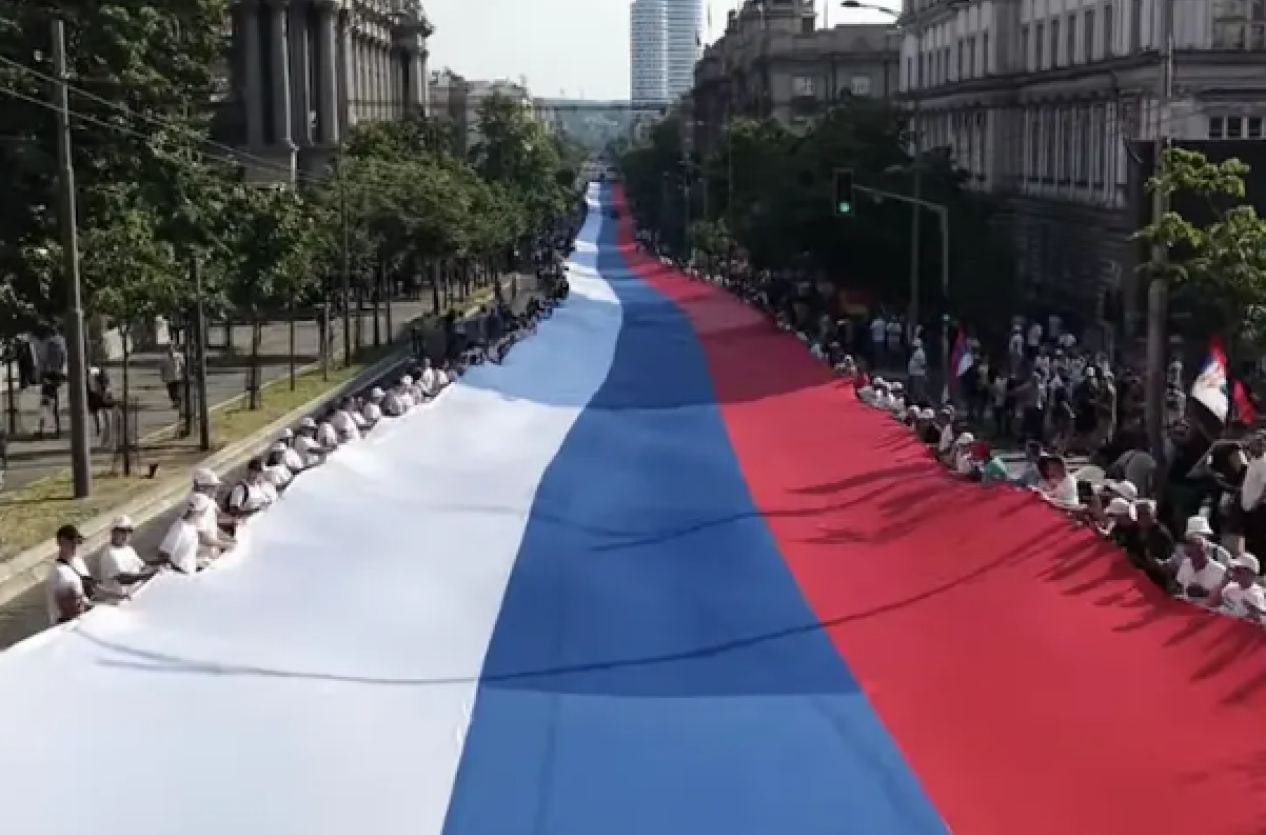 Oglasio se Vučić: "Hvala Srbijo!" FOTO/VIDEO