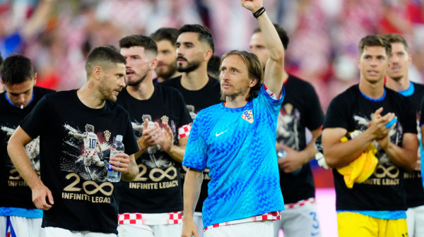 Mečevi odluke – Hrvatska strepi, Engleska i Gana mirniji
