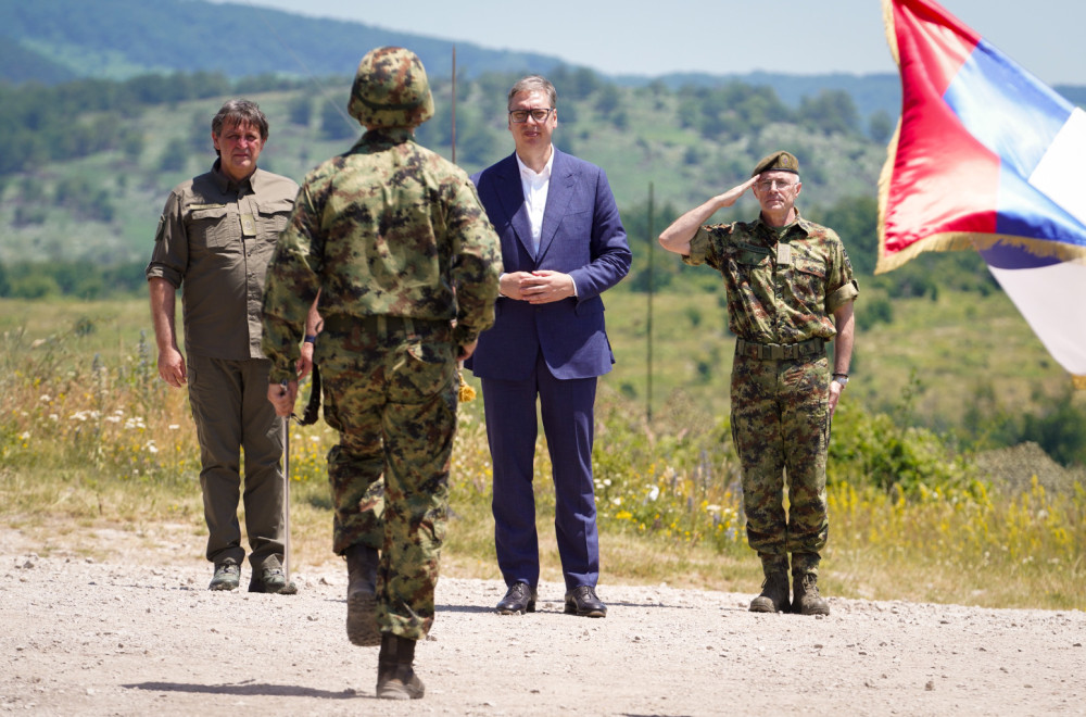 Vučić: "Naši piloti se već obučavaju za 'Rafale'"; "Kupovina sistema sa različitih strana je prednost"