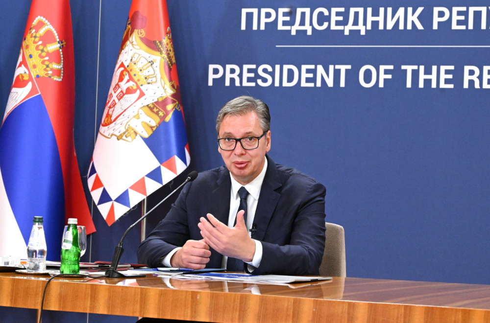 Penzionerima do 35.000 dinara: Vučić objasnio koliko će kome biti isplaćeno