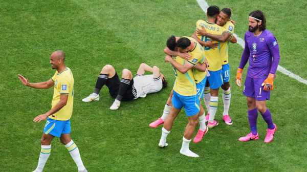 Brazil je u osmini finala Mundijala – Martineli u 90+5' slomio Japance!