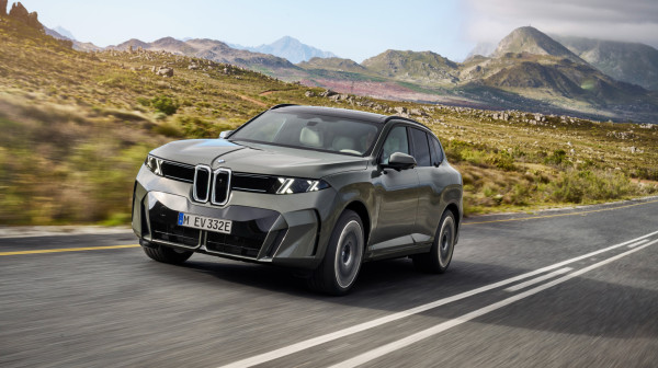 Predstavljen BMW X5: Najveće promene od 1999. godine! FOTO