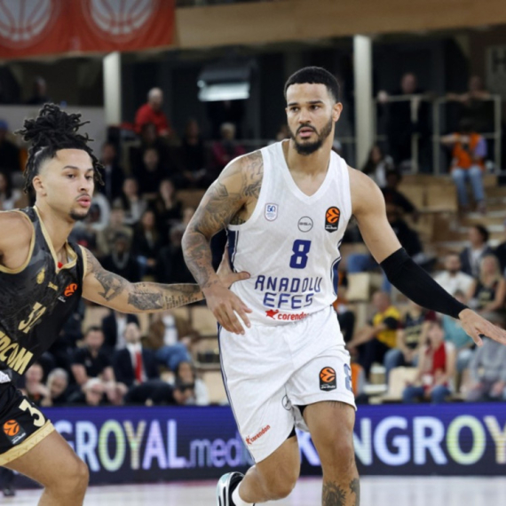 Asvel nastavlja da sklapa tim – stigao i najbolji defanzivac Evrolige
