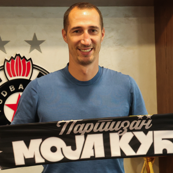 Zvanično: Raća Petrović se vratio u Partizan