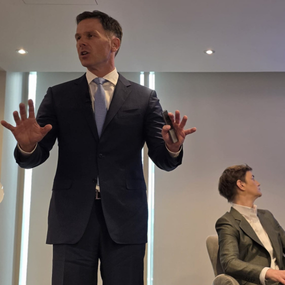 "Rastemo brže od drugih"; Mali, Brnabić, Đurić i Starović predstavili rezultate reformi i napretka ka EU VIDEO