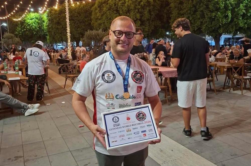 Beograđanin srušio Ginisov rekord: Damir sa kolegama za 12 sati napravio čak 12.000 pizza