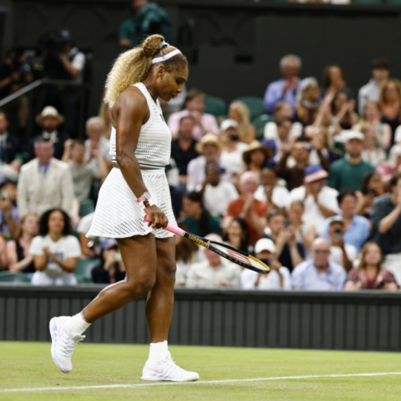 Serena se povukla sa Vimbldona