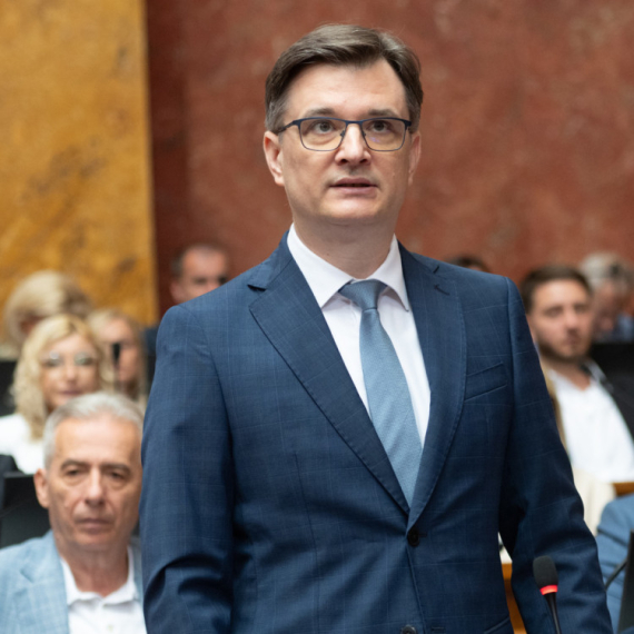 Jovanov žestoko poručio opoziciji: "Dok je narod ostajao bez posla, vaše firme su rasle" VIDEO