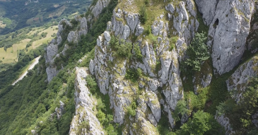 Ova prelepa planina u Srbiji privlači entuzijaste iz celog sveta: Ime dobila zbog Svetog Save FOTO