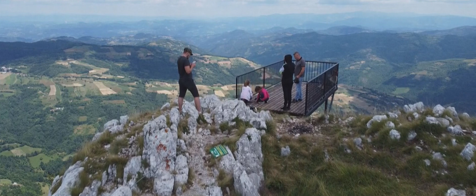 Ova prelepa planina u Srbiji privlači entuzijaste iz celog sveta: Ime dobila zbog Svetog Save FOTO