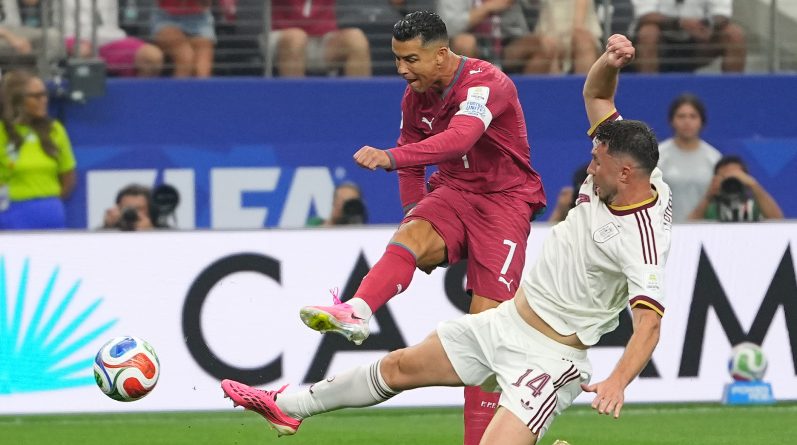 CR7 zaustavljen na gol-liniji, Mendeš na prečki – Portugalci propustili dve velike šanse!