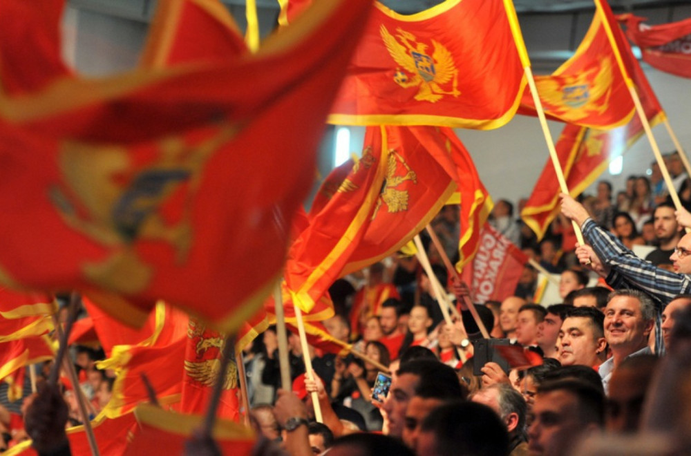 Spajić i Mandić se udružili s Milom: U Ustavu Crne Gore nema mesta za srpski jezik