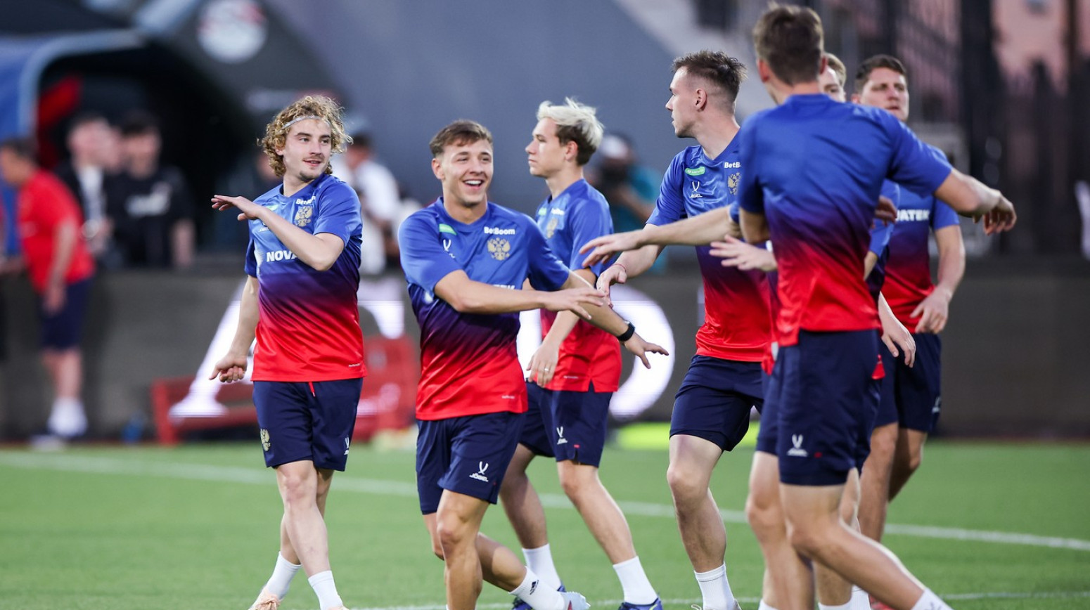 FIFA razmatra povratak Rusije!
