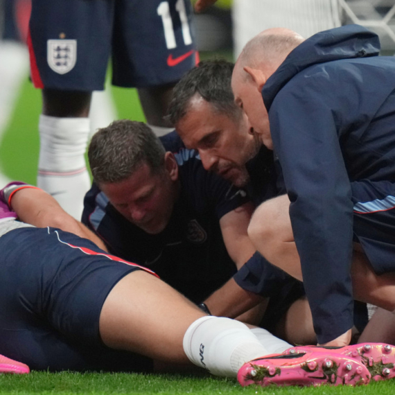 Henderson operisan posle neverovatnog preloma ruke VIDEO