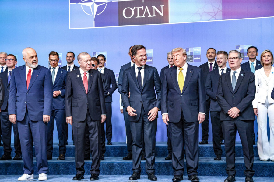 Stručnjaci kritikovali Ramu zbog oblačenja na NATO samitu; Neprimereno FOTO