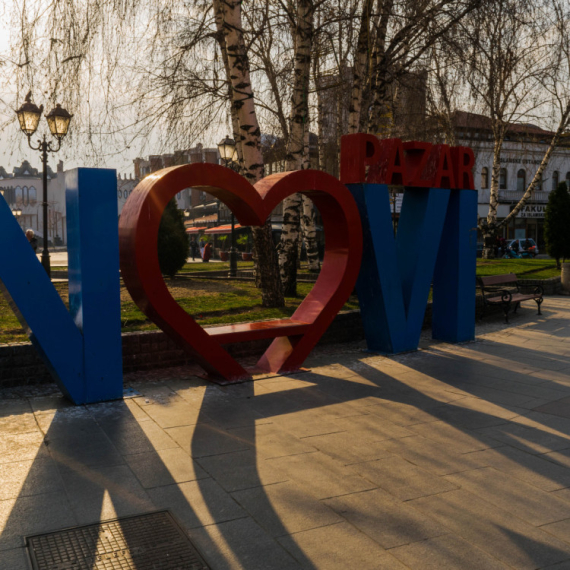 Snimak iz Novog Pazara razbesneo javnost: "Kazniti roditelje, ovo ne sme da se ponavlja" VIDEO