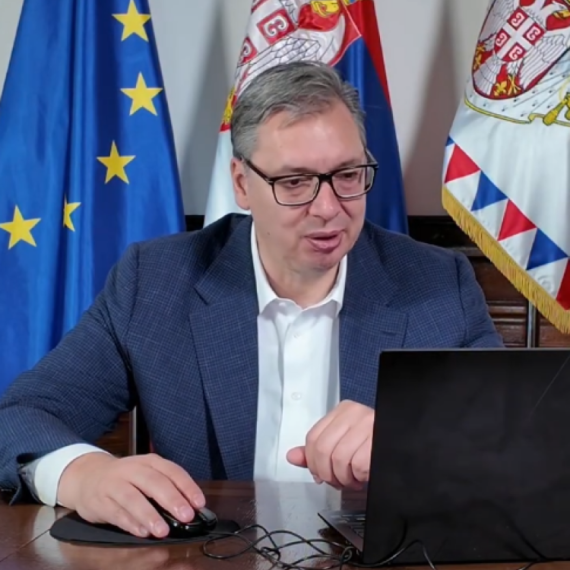 Vučić: "Nakon sat vremena, dobili smo 23 prijave"; "Moj tim će svaku da pročitam, a ja ću da pogledam" VIDEO