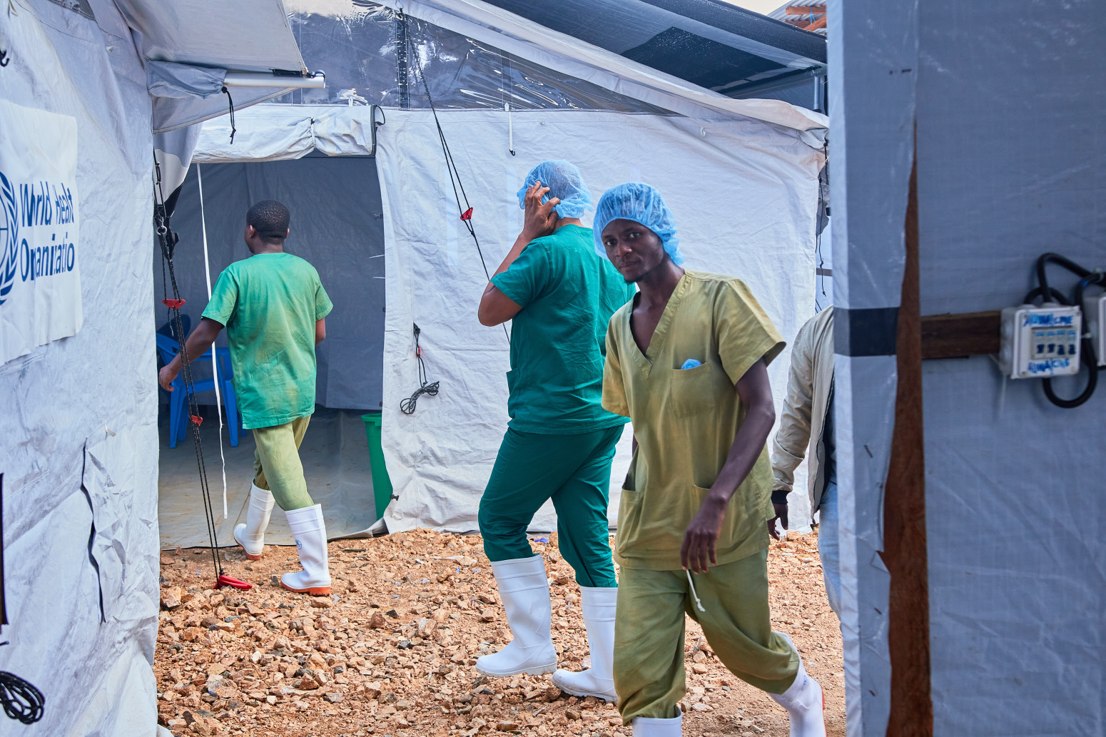Virus iz iste porodice kao ebola izazvao najveću epidemiju do sada: Prvi simptomi liče na običnu bolest