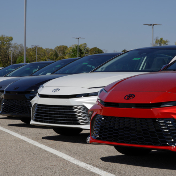Šok za RAV4 i Corollu: Ovo je najprodavanija Toyota u 2026!
