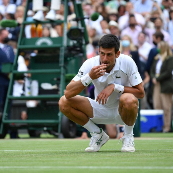 Finale koje se ne zaboravlja: Federeru trebao samo jedan poen – Đoković ušao u istoriju VIDEO