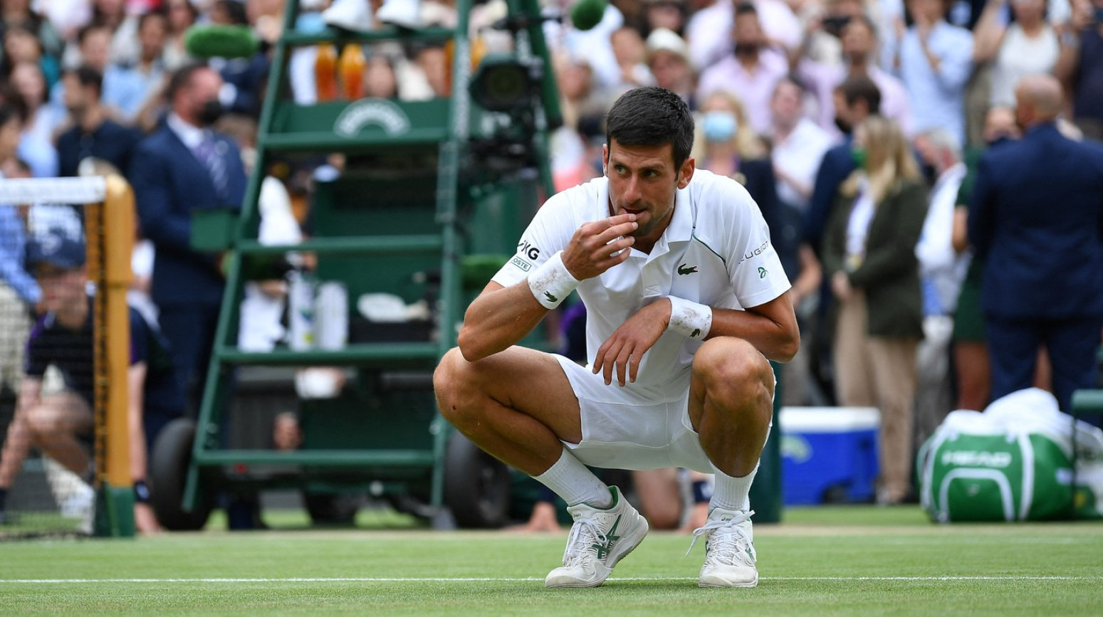 Finale koje se ne zaboravlja: Federeru trebao samo jedan poen – Đoković ušao u istoriju VIDEO