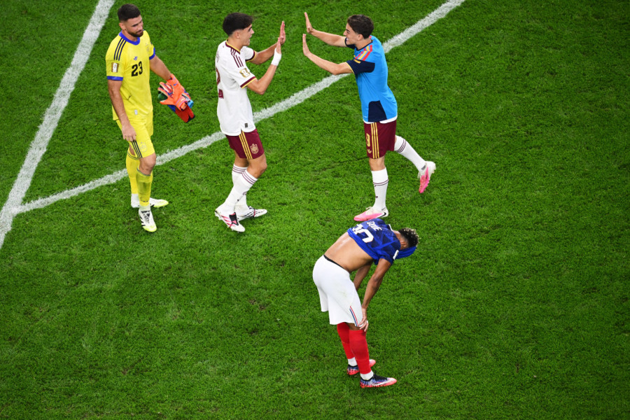 Španija u finalu – Francuzi razbijeni u paramparčad!