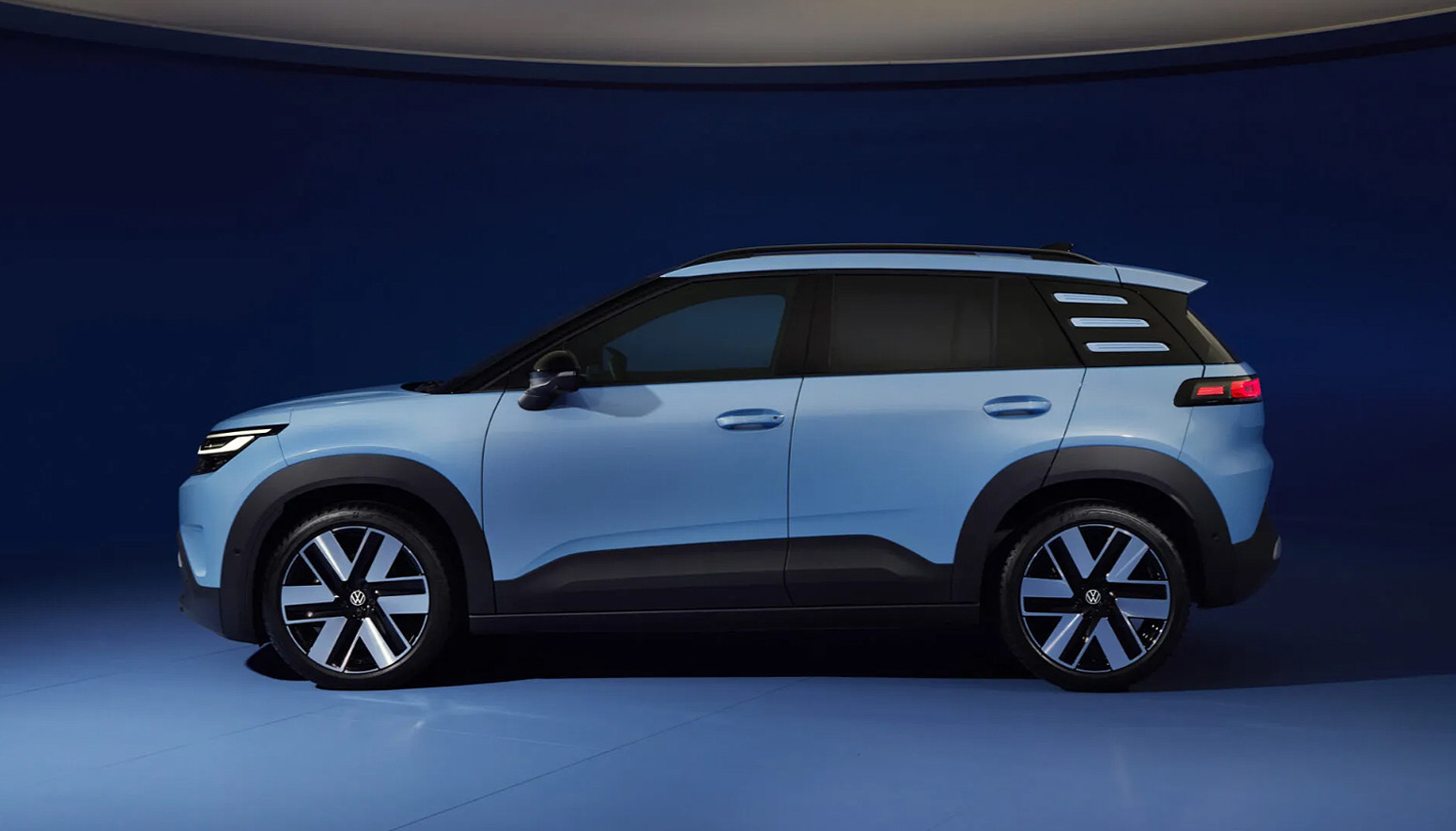 Volkswagen predstavio pristupačni električni SUV sa dometom do 436 km FOTO/VIDEO
