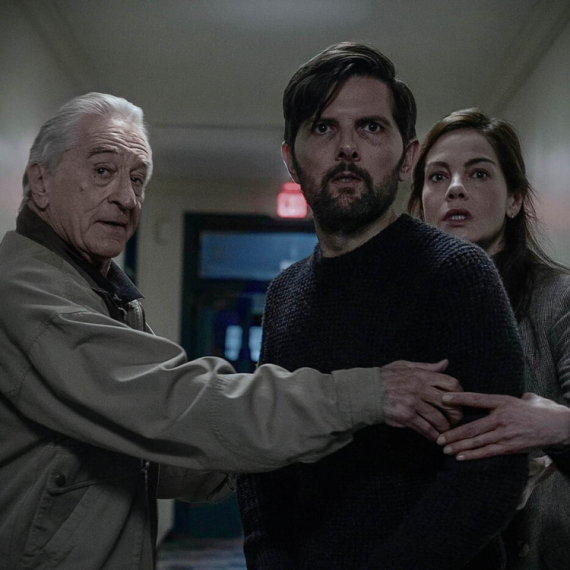 Netfliks objavio prvi trejler za psihološki triler sa Robertom de Nirom: Priča o otmici i serijskom ubici