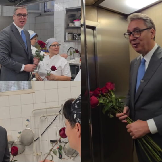 Vučić podelio ruže ženama u zgradi Predsedništva: "Imao sam želju da im kažem kako mi mnogo znače" VIDEO