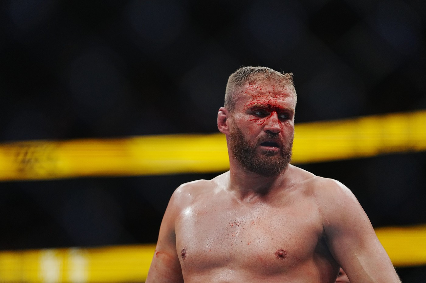 Ludnica pred UFC Beograd: Potpuni haos! Ovo ne sme da se zaboravi
