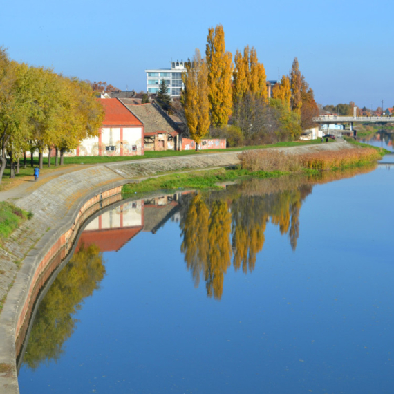Srbija i Rumunija ponovo se povezuju Begejom: Istorijski brod Pelikan stiže u Zrenjanin