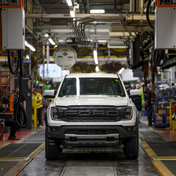 AI protiv auto-industrije: Bitka za čipove tek počinje