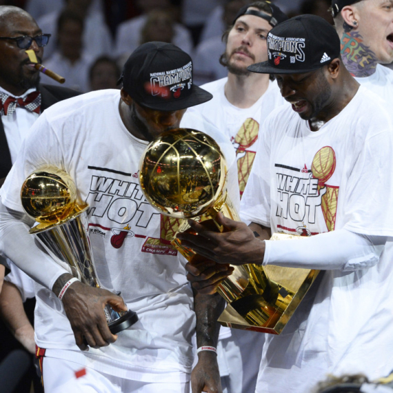 Lebron najbliži Majamiju? VIDEO