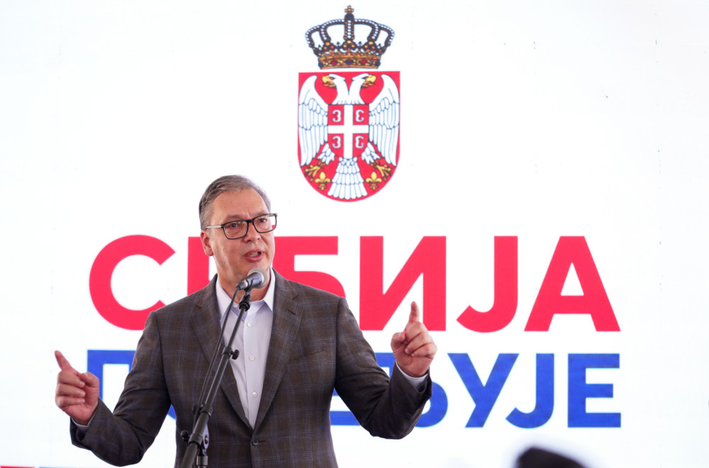 Vučić odgovorio na optužbe vezane za novčanu pomoć građanima: "Sve što imam je u Srbiji, ponosim se time"