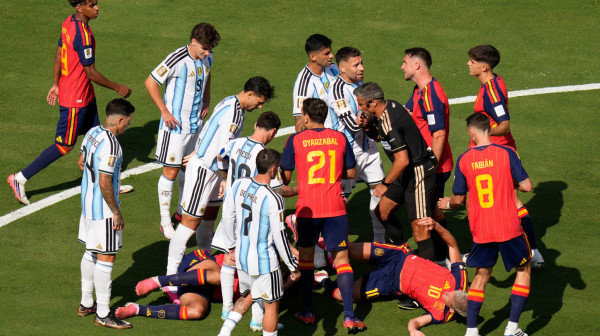 Argentinci nisu mogli ni da izgube dostojanstveno VIDEO