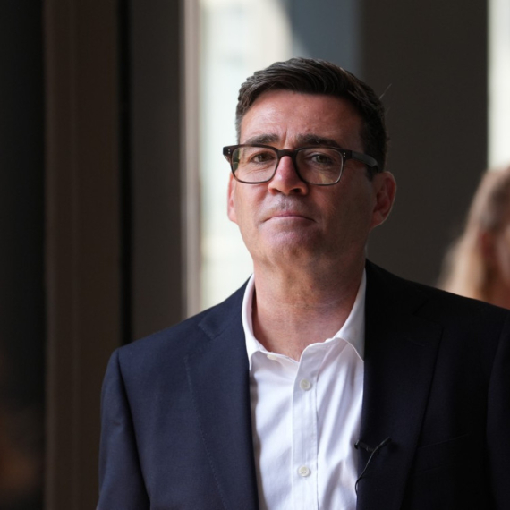 Britanija danas dobija novog premijera