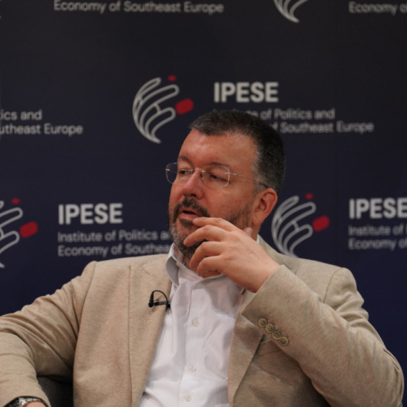 Antić: "N1 je antisrpski medij"; "Zalažu se za nezavisno Kosovo, vode rat sa Srbima u Crnoj Gori i BiH" VIDEO