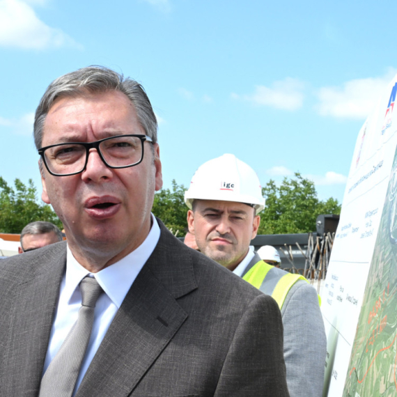 Vučić o NIS-u: "Uradićemo sve s naše strane da se to pitanje reši"
