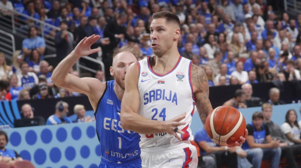Jović stigao u Solun: "Želim da pomognem Arisu da pobeđuje"