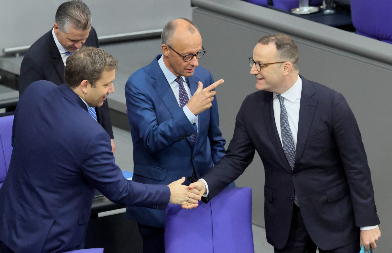Skandal trese Nemačku; Jens Špan: Kraj sna o kancelarskoj fotelji?