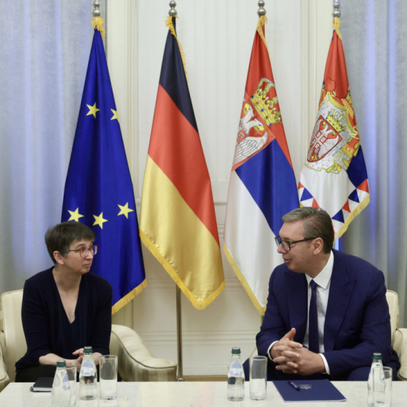 Vučić primio u oproštajnu posetu Anke Konrad: "Potvrđena snažna posvećenost daljem jačanju saradnje" FOTO