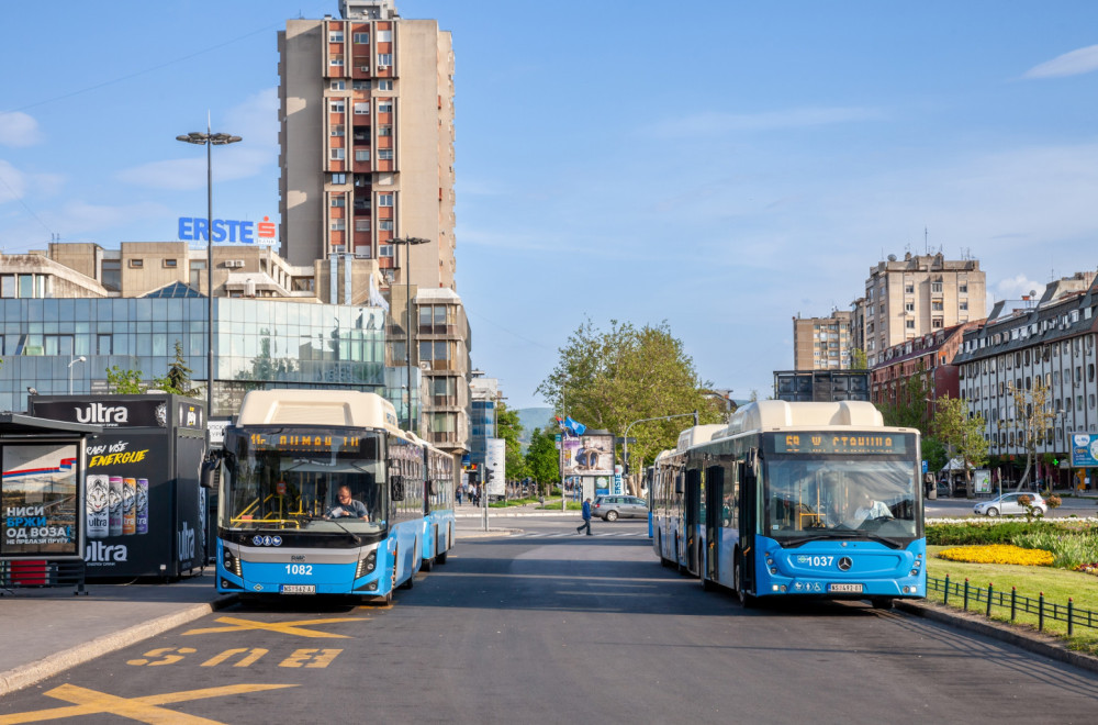 Novi Sad uređuje autobuska stajališta: Privatni partner ulaže u infrastrukturu i displeje