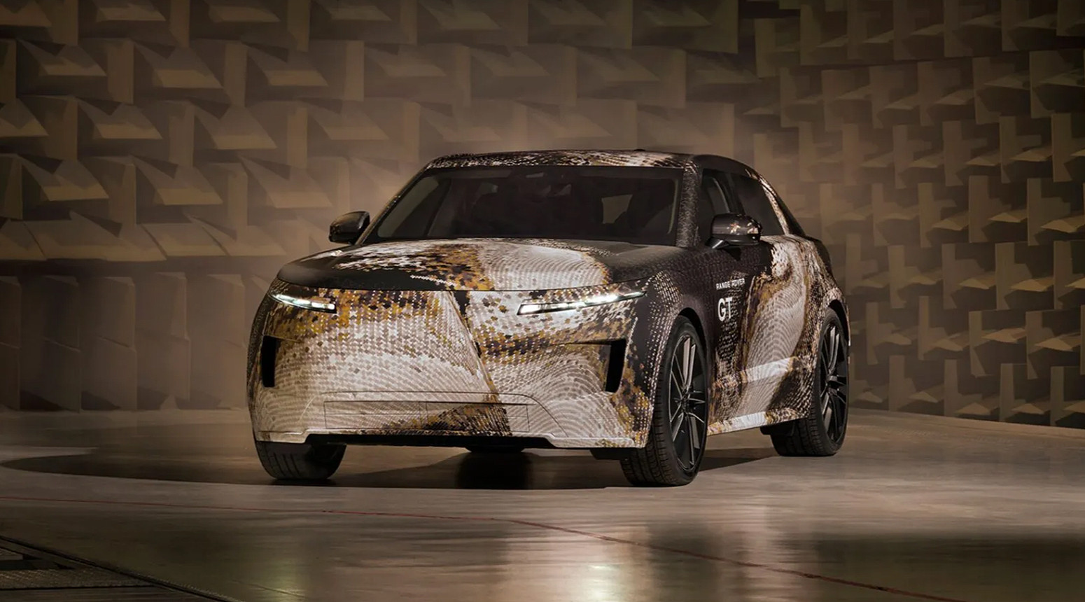Stiže najneobičniji Range Rover do sada – SUV ili sedan? FOTO
